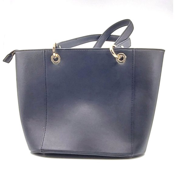 NWD Guess Noelle Black Small Logo Elite Tote $88.00 - Picture 4 of 8